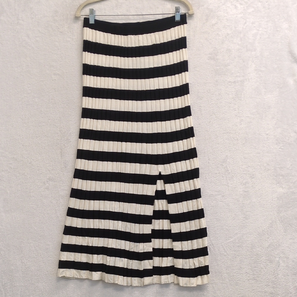 A New Day Women's Black &‎ White Striped Ribbed Slit Midi Skirt Size L
